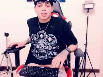 Chaturbate Watch Live Sex Cams of indomitablebeast