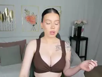 Chaturbate Sex Cam of mistress_of_hearts