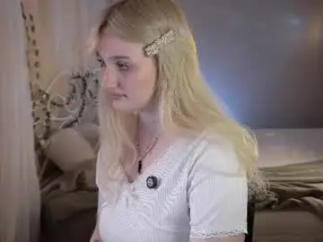 Chaturbate Best live sex cam show of snowflakeskitty