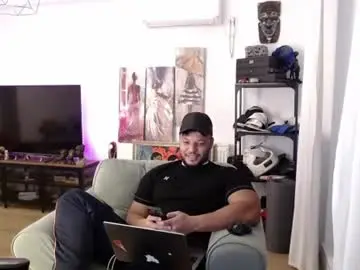 Chaturbate Sex Cam of 0_kingsley