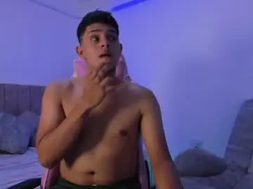 Chaturbate Sex Cam of adrian_prime_
