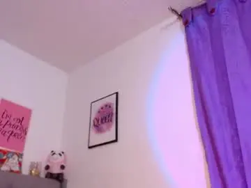Chaturbate Live Sex of ariadna_martin