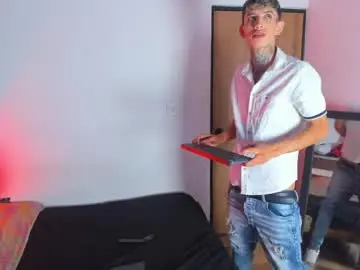Chaturbate Adult Webcam of darwin_stark