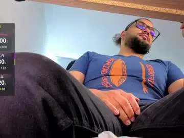 Chaturbate Live Sex of ernesto_rodriguez_82