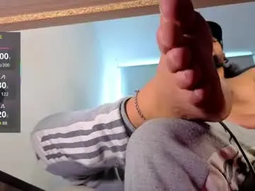 Chaturbate Best live sex cam show of ernesto_rodriguez_82