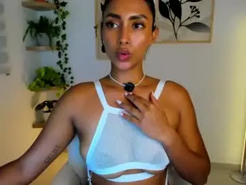 Chaturbate Watch Live Sex Cams of miavelvet_22