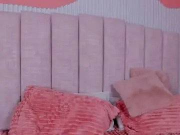 Chaturbate Watch Live Sex Cams of naira_velvett