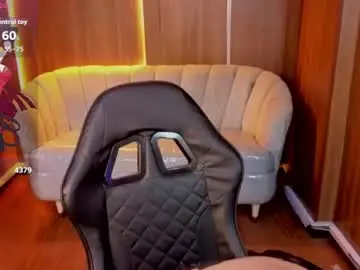 Chaturbate Live Sex Cam of anni_acker_b