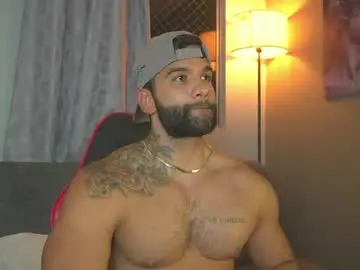 Chaturbate Live Sex Cam of mark_hazze