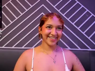 Chaturbate Live Sex Cam of scarleth_blossom