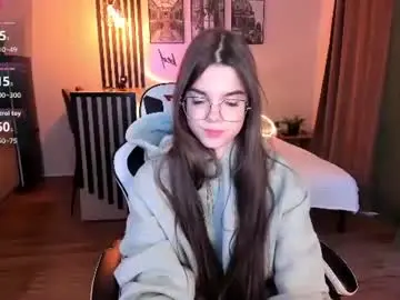Chaturbate Free Porn Cam of _miss_evelyn_