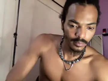 Chaturbate Live Sex Cam of trillahung