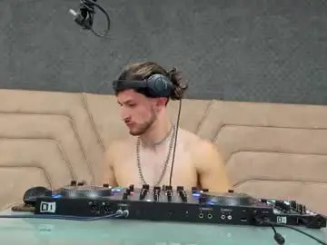 Chaturbate Sex Cam of axel_porn_