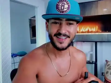 Chaturbate Live Porn of david_johnson372