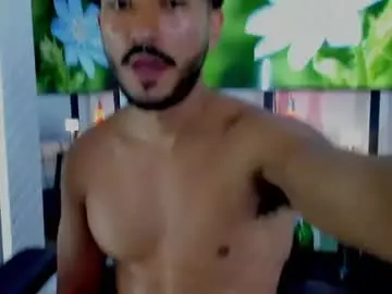 Chaturbate Free Live Porn of david_johnson372