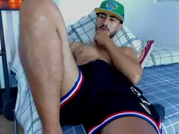 Chaturbate Free Porn Cam of david_johnson372