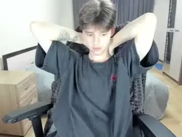 Chaturbate Watch Live Sex Cams of guy_liam1