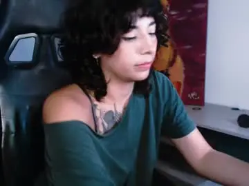 Chaturbate Live Sex Cam of jaadee18