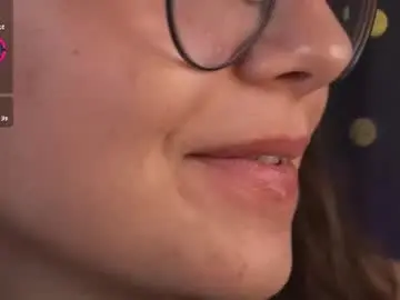 Chaturbate Live Sex Cam of little_poetry