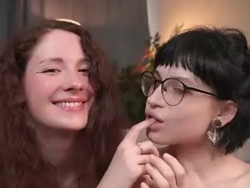 Chaturbate Live Sex Cam of little_poetry