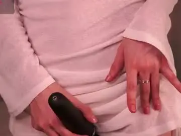 Chaturbate Watch Live Sex Cams of little_poetry