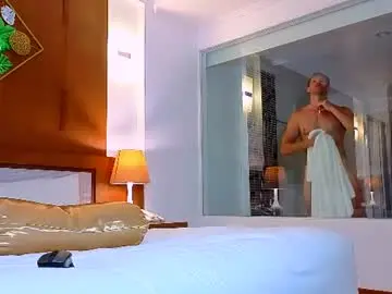 Chaturbate Live Sex of marc105100