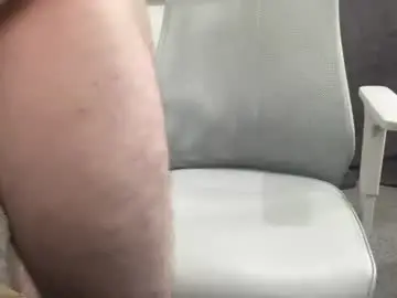 Chaturbate Nude Webcam of reddbear89
