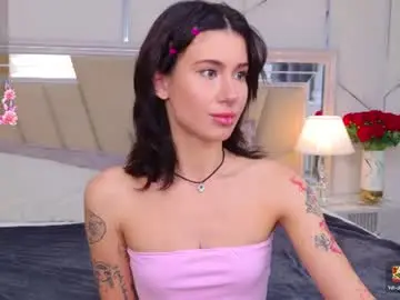 Chaturbate Nude Webcam of stellamelrose
