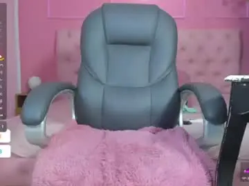 Chaturbate Best live sex cam show of sweet_starxx