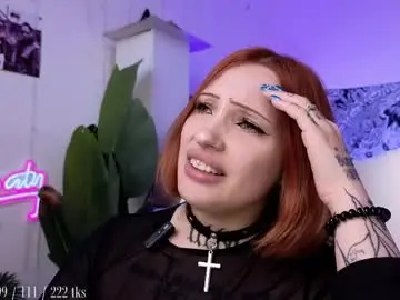 Chaturbate Live Sex Cam of violetvio1ator