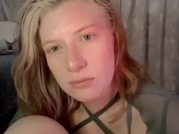 Chaturbate Sex Chat of earn_my_lily
