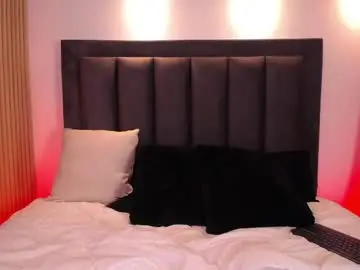 Chaturbate Live Porn of miaginger_