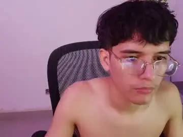 Chaturbate Free Live Porn of noah_millerx_
