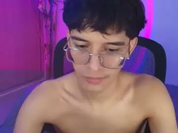 Chaturbate Watch Live Sex Cams of noah_millerx_