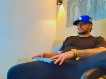 Chaturbate Free Porn Cam of troy_kirk