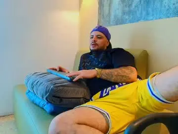 Chaturbate Watch Live Sex Cams of troy_kirk