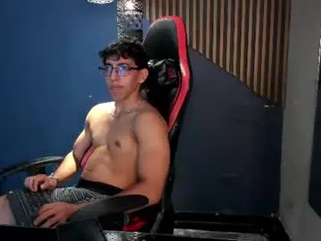 Chaturbate Free Live Porn of julianrouss