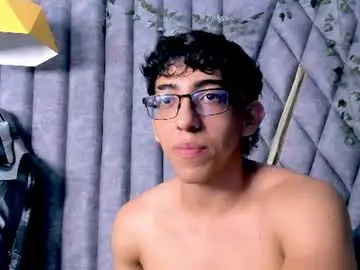 Chaturbate Watch Live Sex Cams of julianrouss