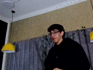Chaturbate Sex Cam of julianrouss