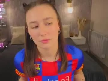 Chaturbate Live Sex Cam of karolina_kely