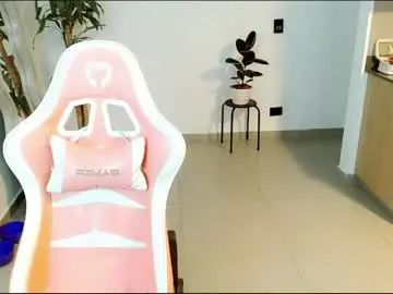 Chaturbate Sex Cam of kyliequeenx