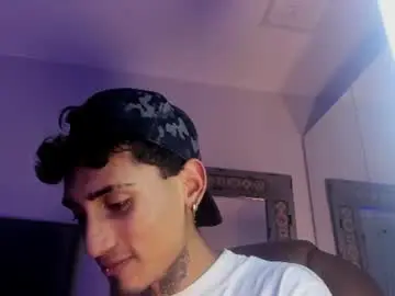Chaturbate Live Porn of mr_fungi_