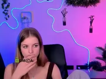 Chaturbate Live Sex Cam of prettyamyy
