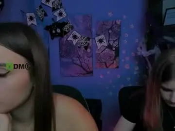 Chaturbate Live Sex Cam of prettyamyy