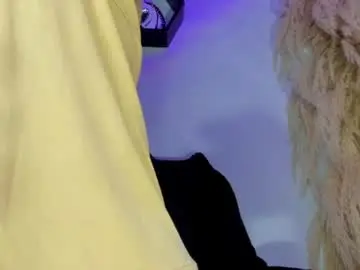 Chaturbate Sex Chat of aleja_rogers996