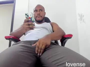 Chaturbate Watch Live Sex Cams of alessandro_hamed