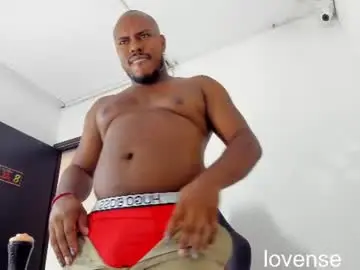 Chaturbate Adult Webcams of alessandro_hamed
