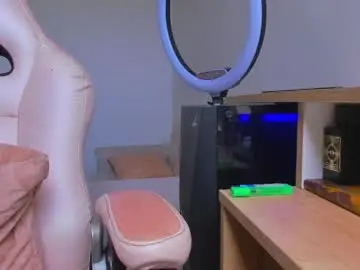 Chaturbate Best live sex cam show of eros_becker_