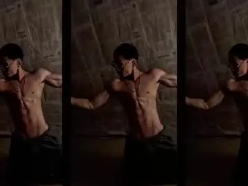 Chaturbate Live Sex Cam of eros_becker_