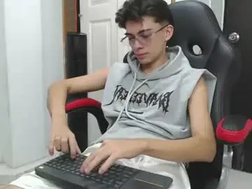 Chaturbate Watch Live Sex Cams of hiso_kai